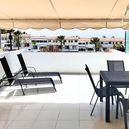 Terrace With Sea View - Free Pool Apartmán *